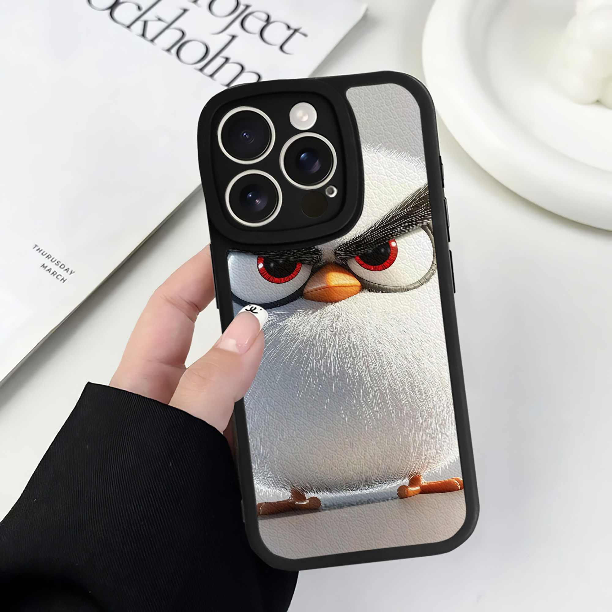 （画像用） Angry Birds アングリーバード 【iPhone 16シリーズ対応】シリコンスマホケース（レザー調） 材質：シリコン